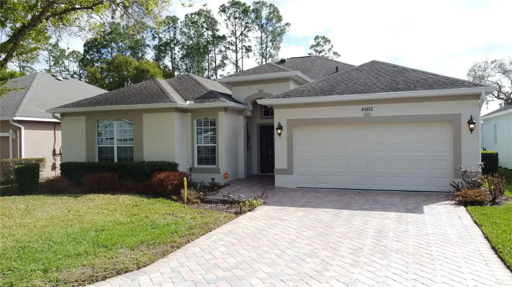 2318 Fenton Avenue Clermont FL 34711