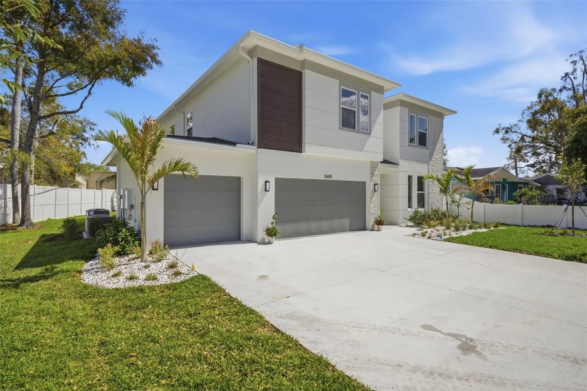 3608 E Tampa Circle Tampa FL 33629