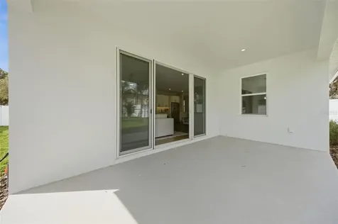 3608 E Tampa Circle Tampa FL 33629