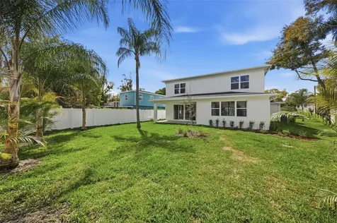 3608 E Tampa Circle Tampa FL 33629