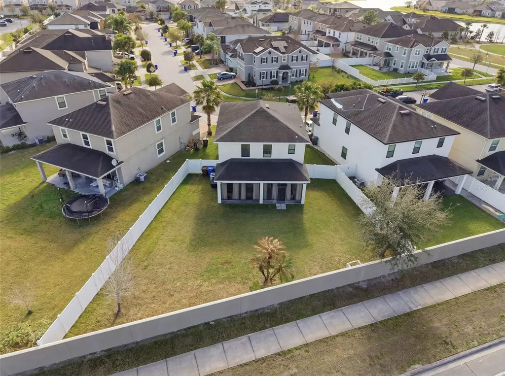 2584 Nouveau Way Kissimmee FL 34741