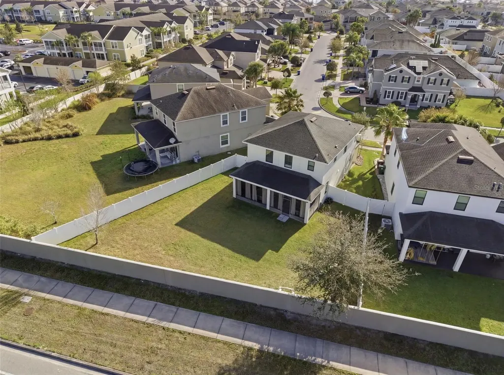 2584 Nouveau Way Kissimmee FL 34741
