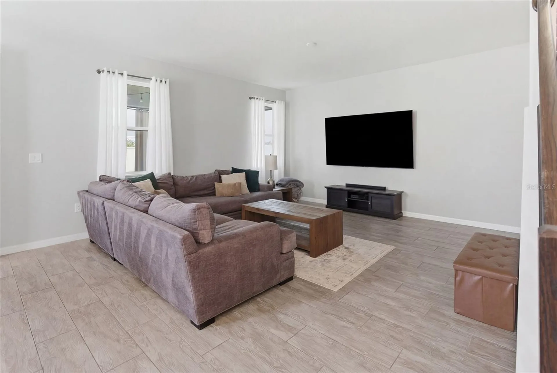 2584 Nouveau Way Kissimmee FL 34741
