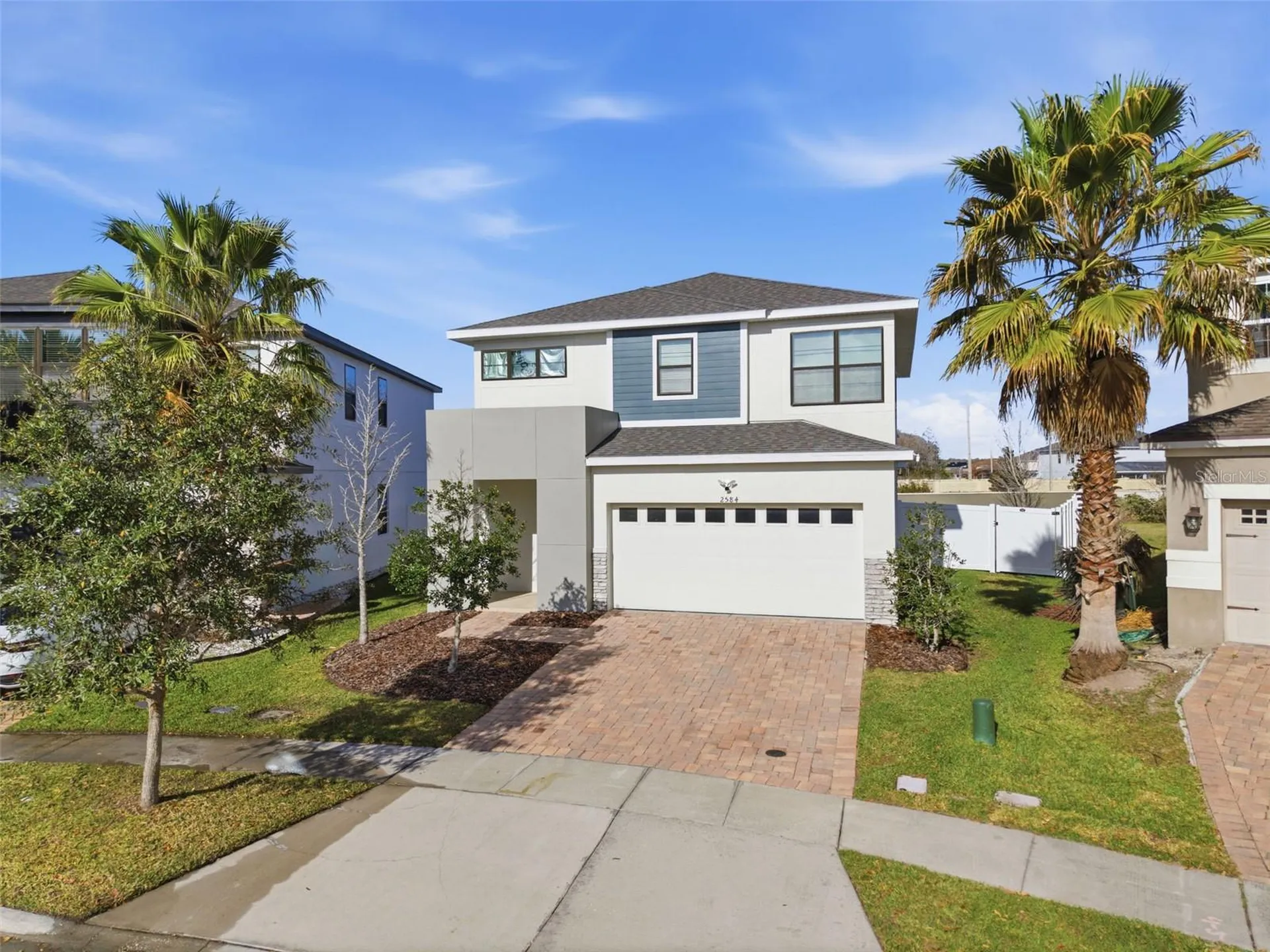 2584 Nouveau Way Kissimmee FL 34741
