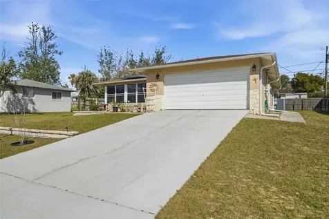 509 S Monroe Street Beverly Hills FL 34465