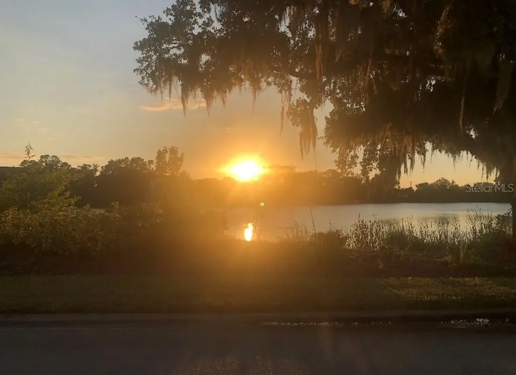 725 Peninsular Drive Lakeland FL 33813