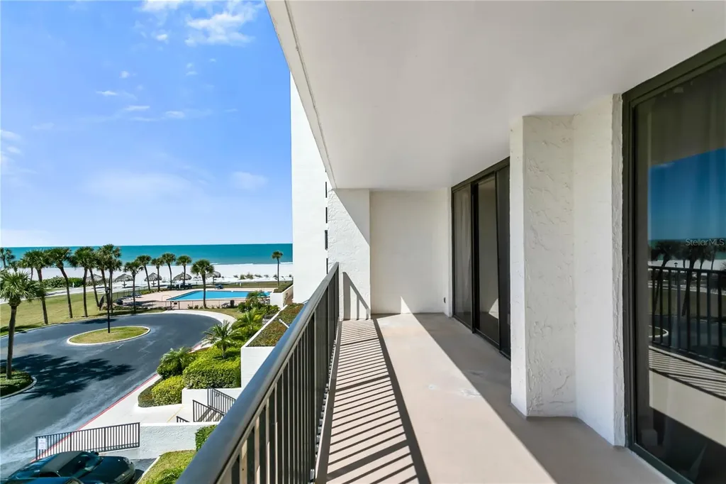 1460 Gulf Boulevard Clearwater FL 33767