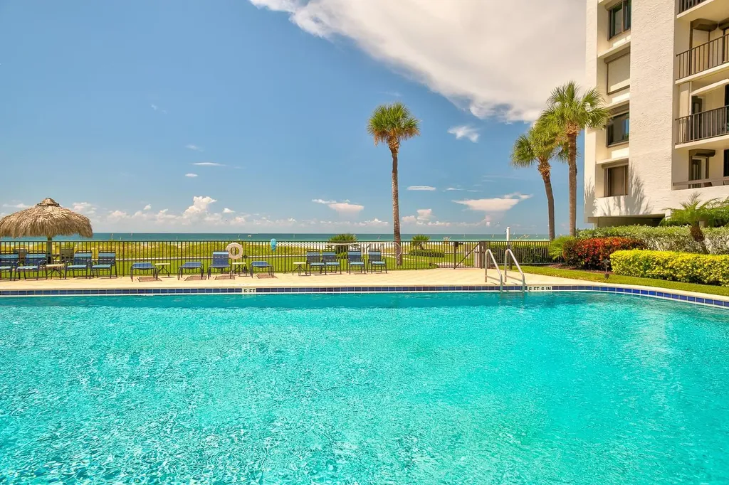 1460 Gulf Boulevard Clearwater FL 33767