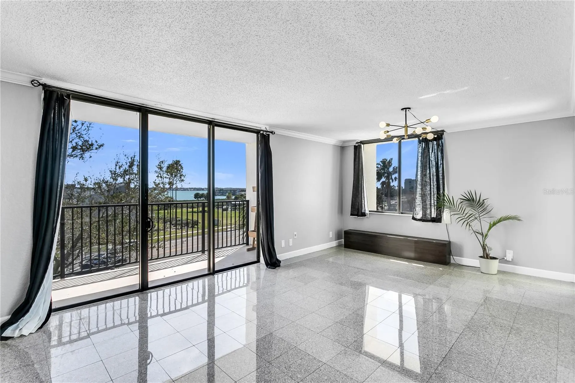 1460 Gulf Boulevard Clearwater FL 33767
