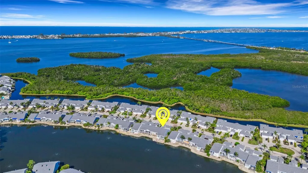 1233 Spoonbill Landings Circle Bradenton FL 34209