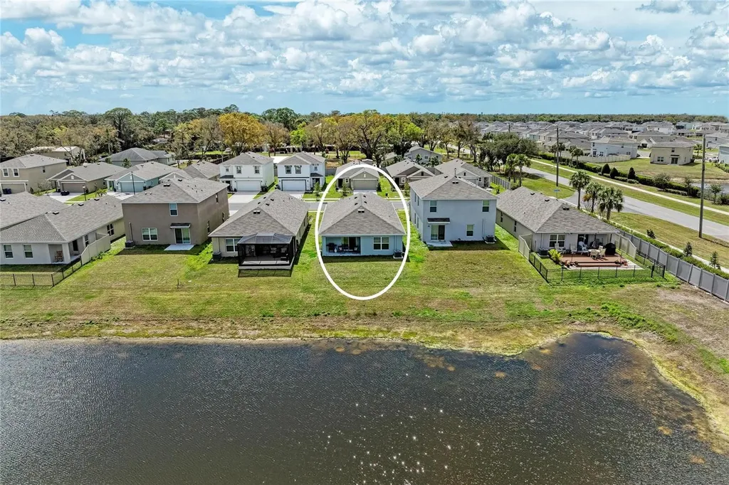 3915 Direct Green Place Bradenton FL 34208