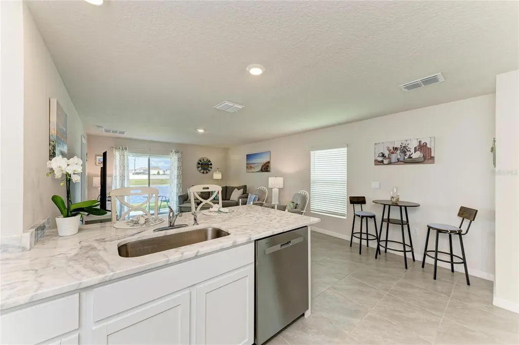 3915 Direct Green Place Bradenton FL 34208