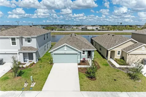 3915 Direct Green Place Bradenton FL 34208