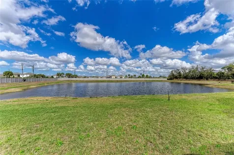 3915 Direct Green Place Bradenton FL 34208