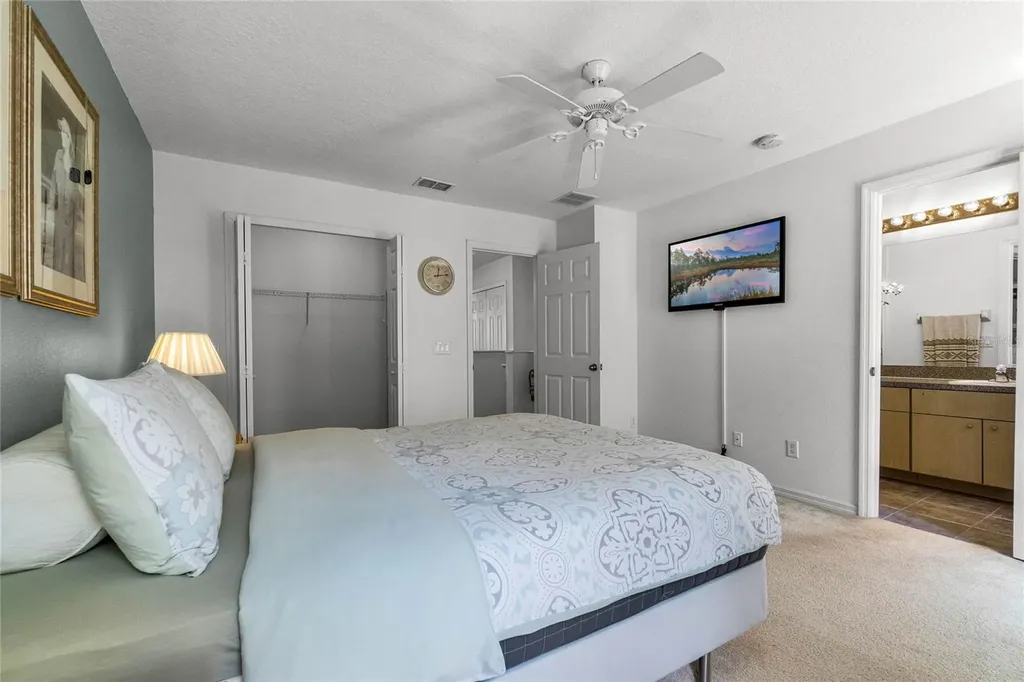 1256 S Beach Circle Kissimmee FL 34746
