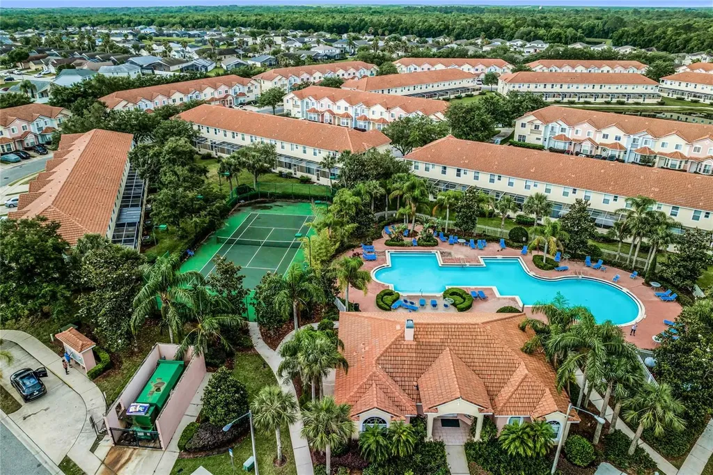 1256 S Beach Circle Kissimmee FL 34746