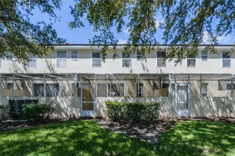 1256 S Beach Circle Kissimmee FL 34746