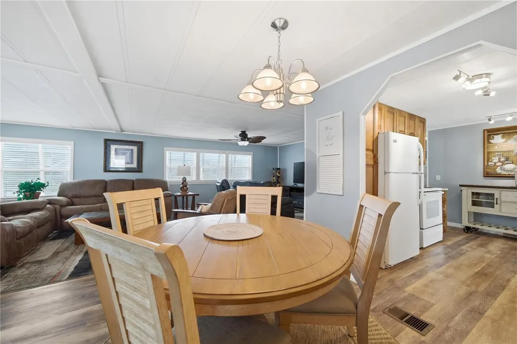 84 Jacaranda Drive Safety Harbor FL 34695