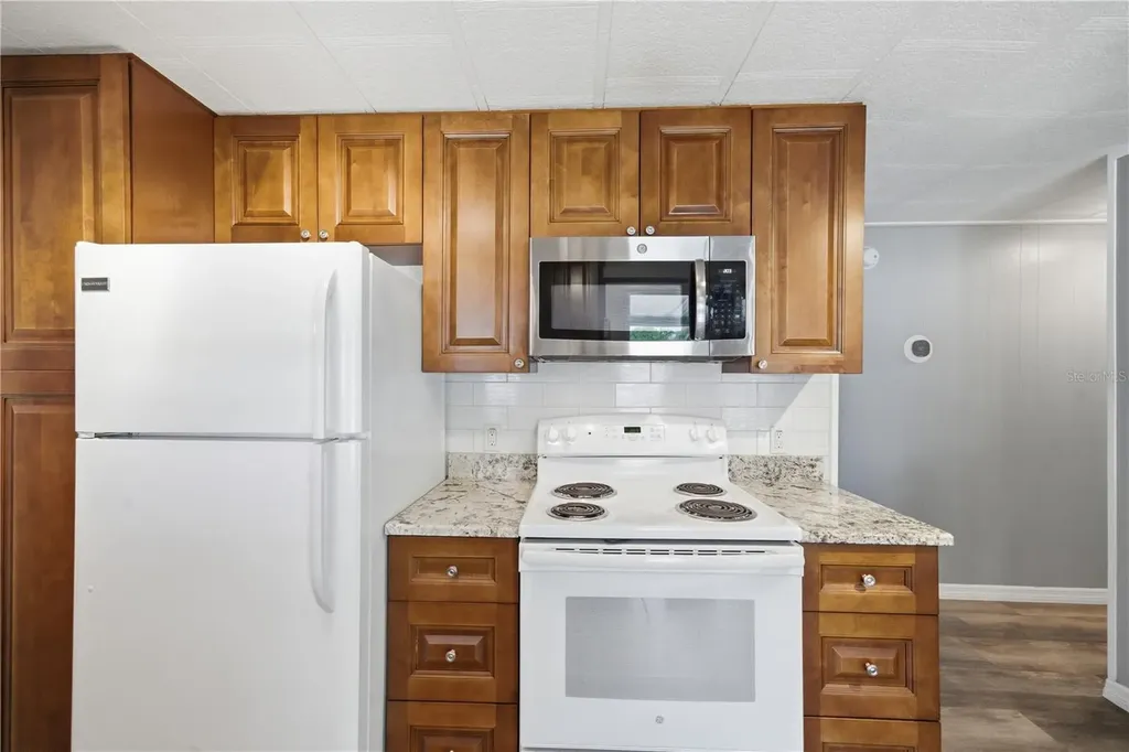 84 Jacaranda Drive Safety Harbor FL 34695