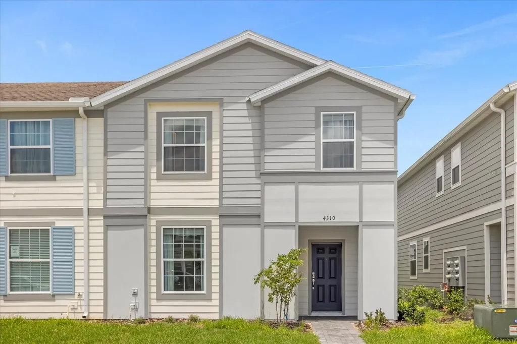 4310 Lana Avenue Davenport FL 33897