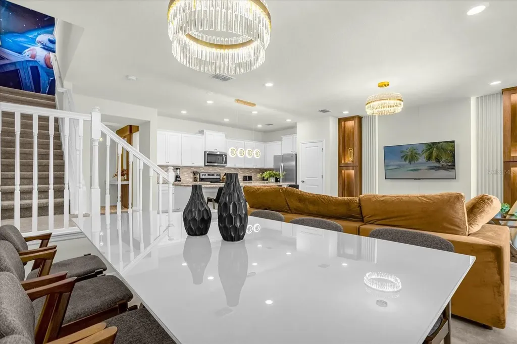 4310 Lana Avenue Davenport FL 33897