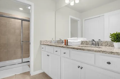 4310 Lana Avenue Davenport FL 33897
