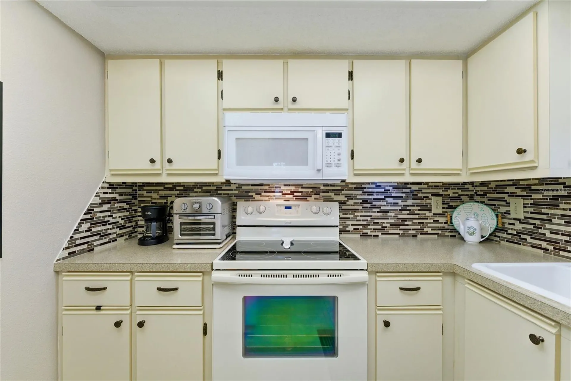 19505 Quesada Avenue Port Charlotte FL 33948