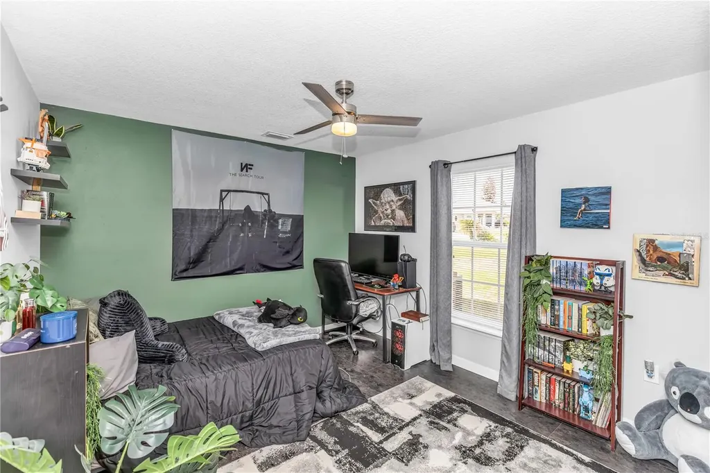 257 Hazeltine Drive Debary FL 32713