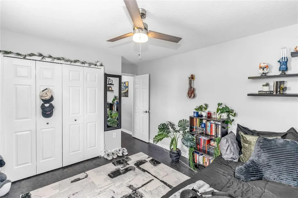 257 Hazeltine Drive Debary FL 32713