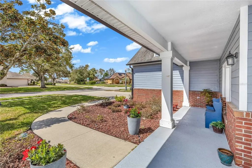257 Hazeltine Drive Debary FL 32713