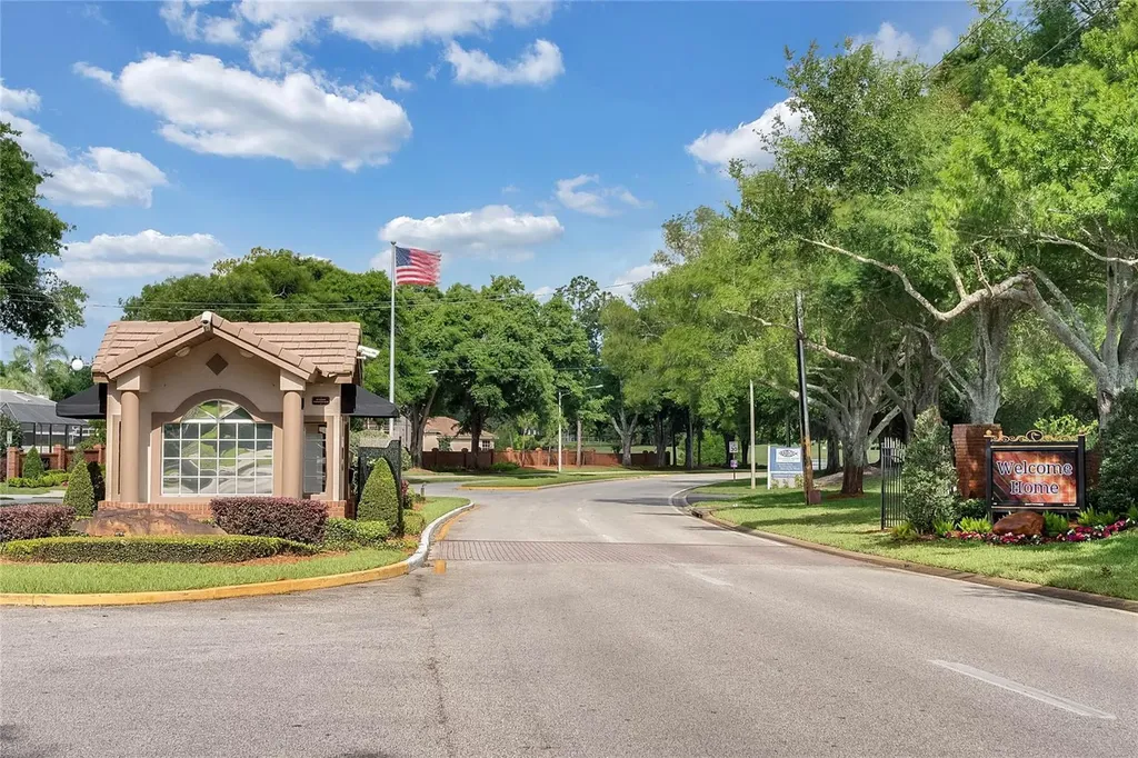 257 Hazeltine Drive Debary FL 32713