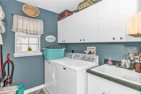 257 Hazeltine Drive Debary FL 32713