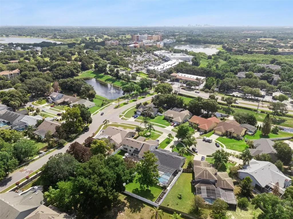 2712 Gretagreen Court Orlando FL 32835