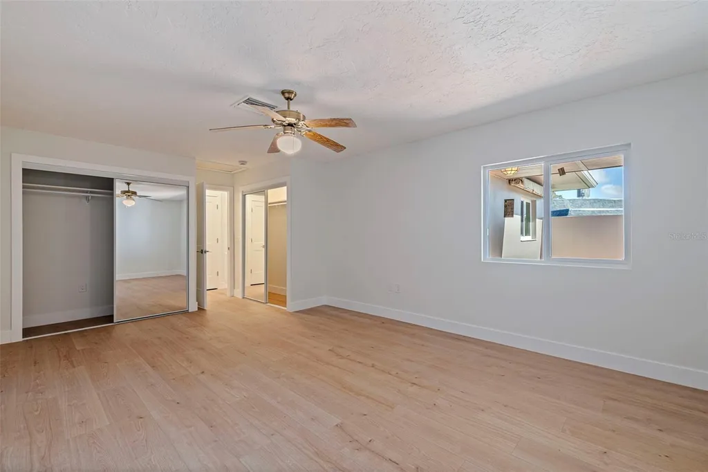 403 Boca Ciega Point Boulevard N St Petersburg FL 33708