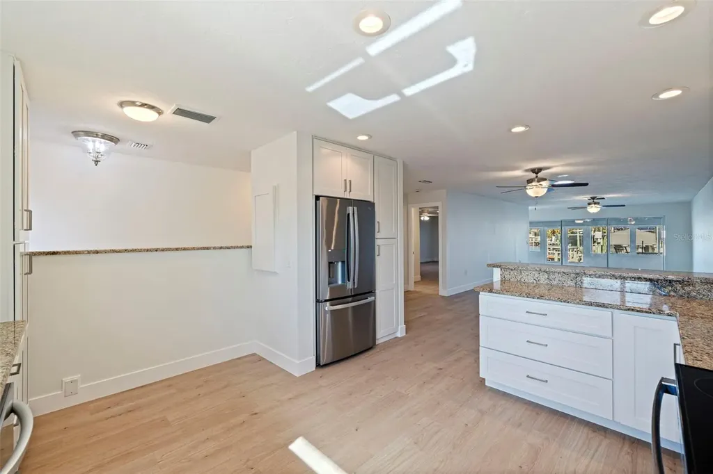 403 Boca Ciega Point Boulevard N St Petersburg FL 33708