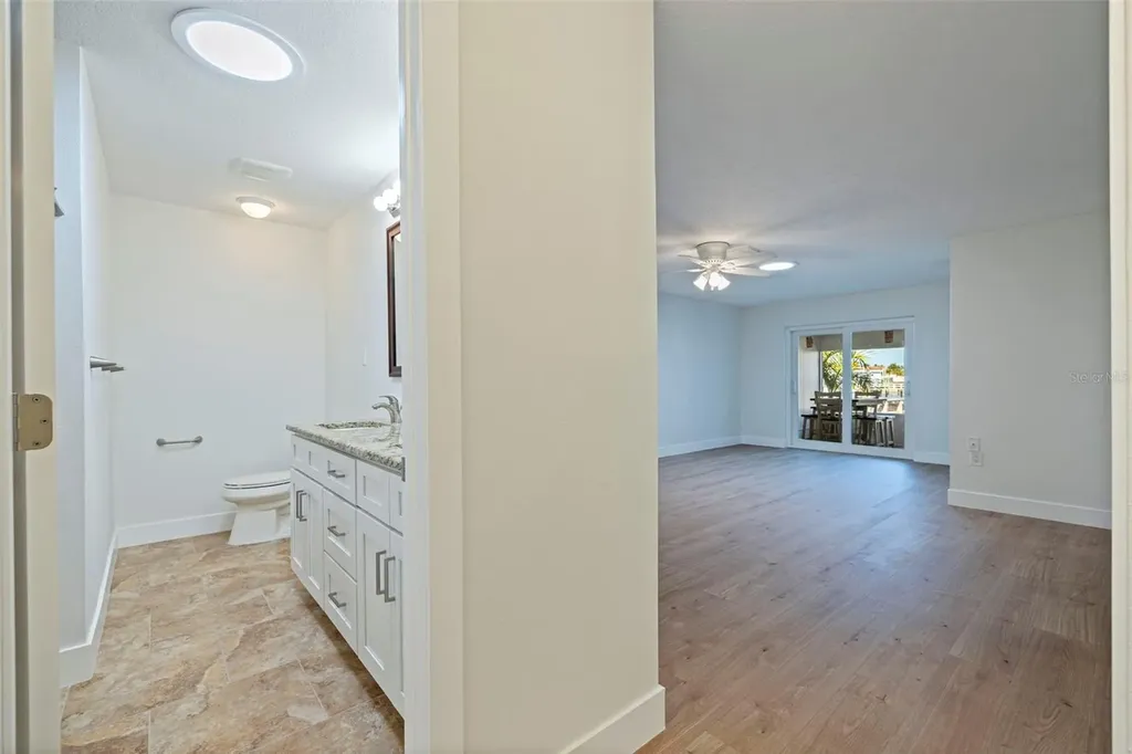 403 Boca Ciega Point Boulevard N St Petersburg FL 33708