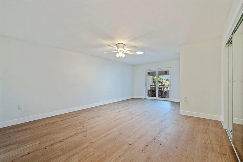 403 Boca Ciega Point Boulevard N St Petersburg FL 33708
