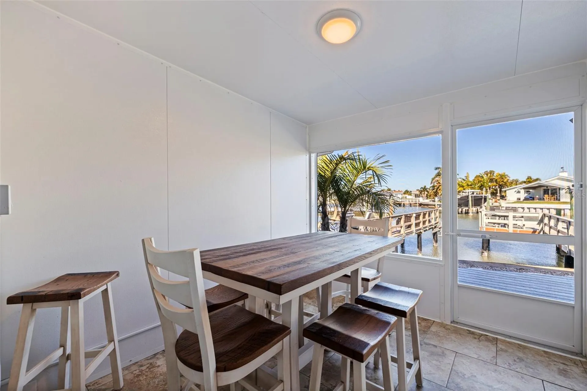 403 Boca Ciega Point Boulevard N St Petersburg FL 33708