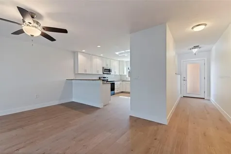 403 Boca Ciega Point Boulevard N St Petersburg FL 33708
