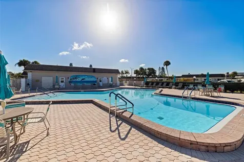 403 Boca Ciega Point Boulevard N St Petersburg FL 33708