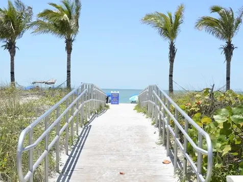 403 Boca Ciega Point Boulevard N St Petersburg FL 33708