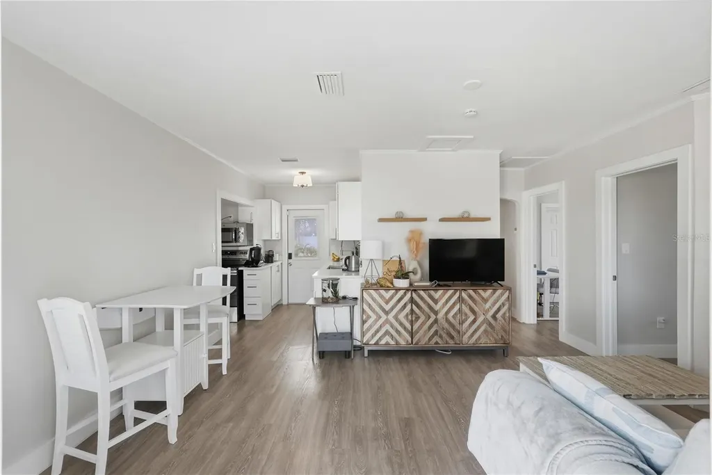 15424 2nd Street E Madeira Beach FL 33708