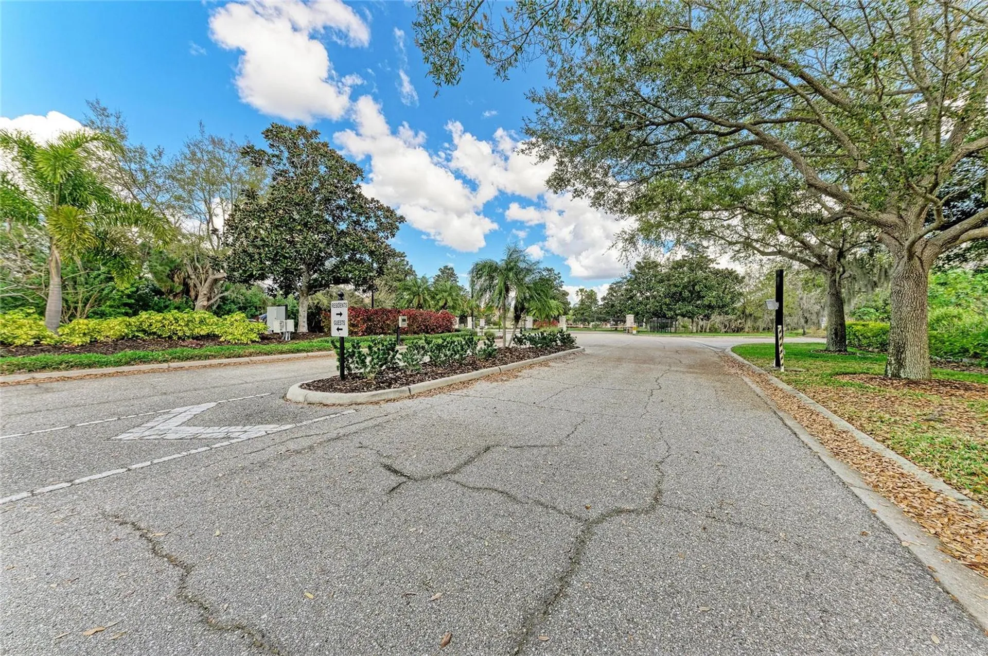 8160 Villa Grande Court Sarasota FL 34243