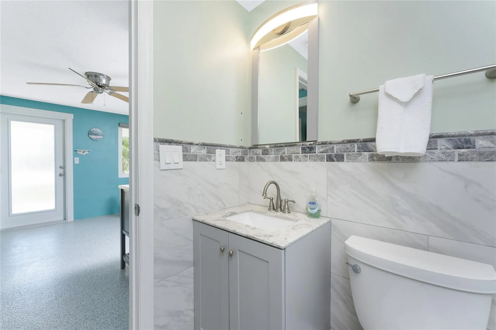 1245 Gulf Boulevard Englewood FL 34223
