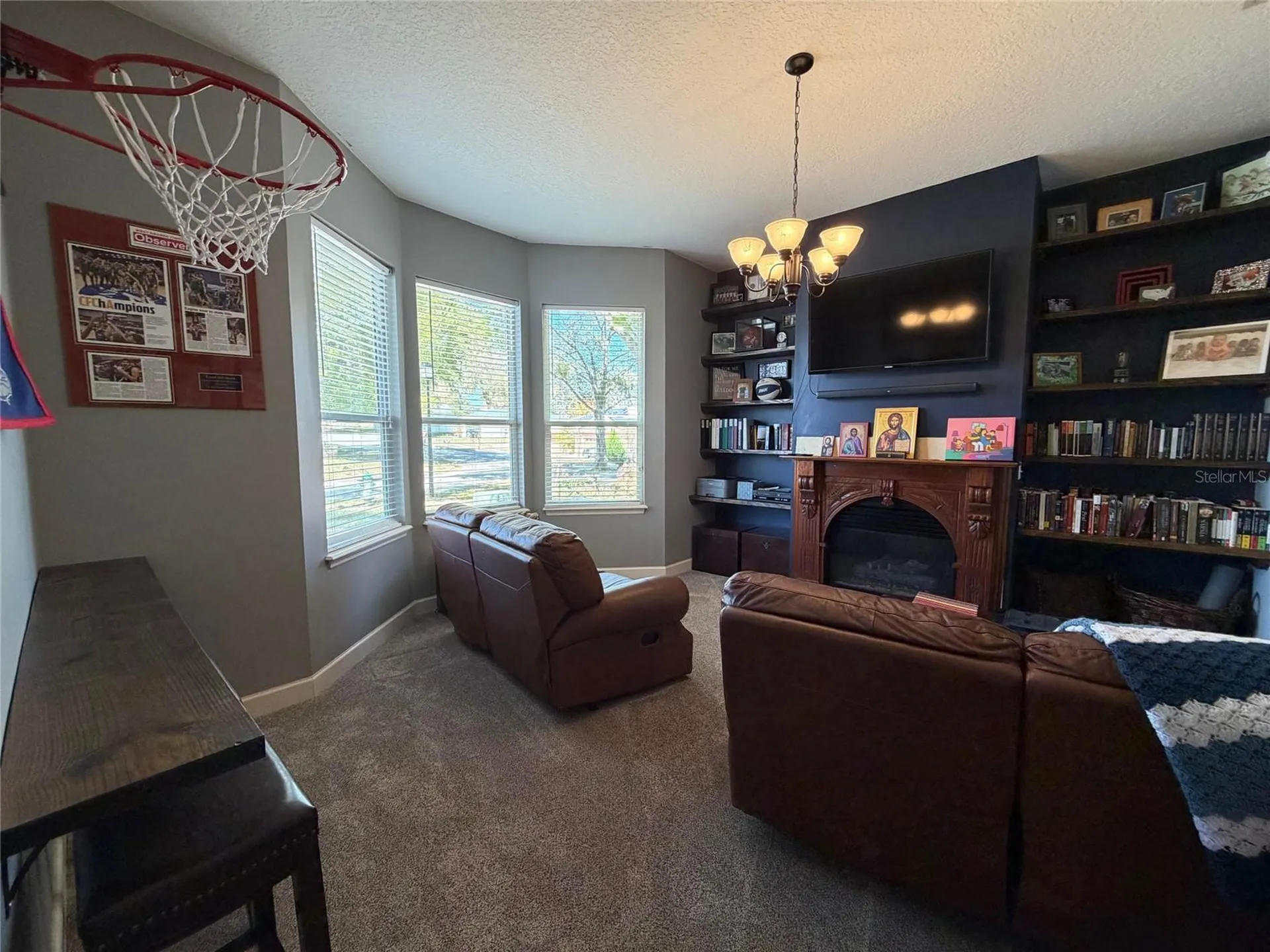 1527 Dess Drive Orlando FL 32818
