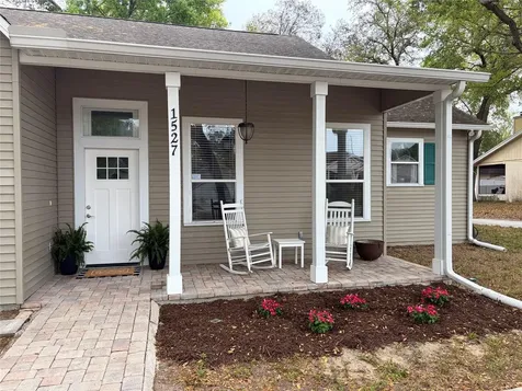 1527 Dess Drive Orlando FL 32818