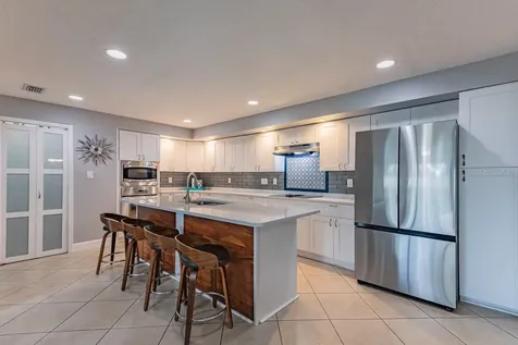 3272 Majestic Oak Drive St Cloud FL 34771