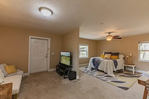 3272 Majestic Oak Drive St Cloud FL 34771