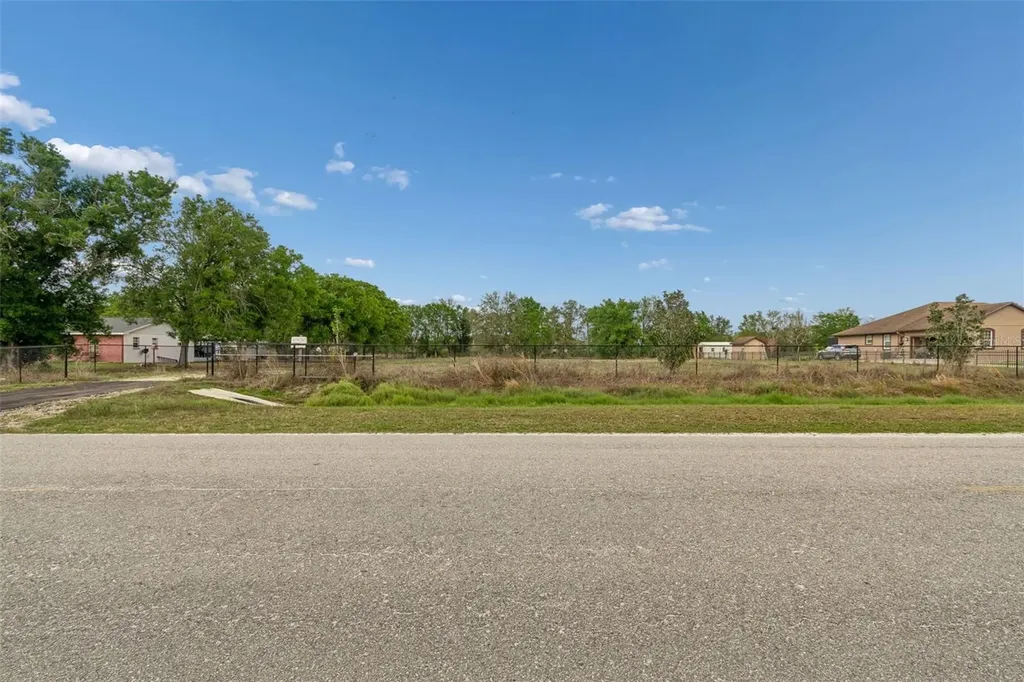 22125 26th Avenue E Bradenton FL 34211