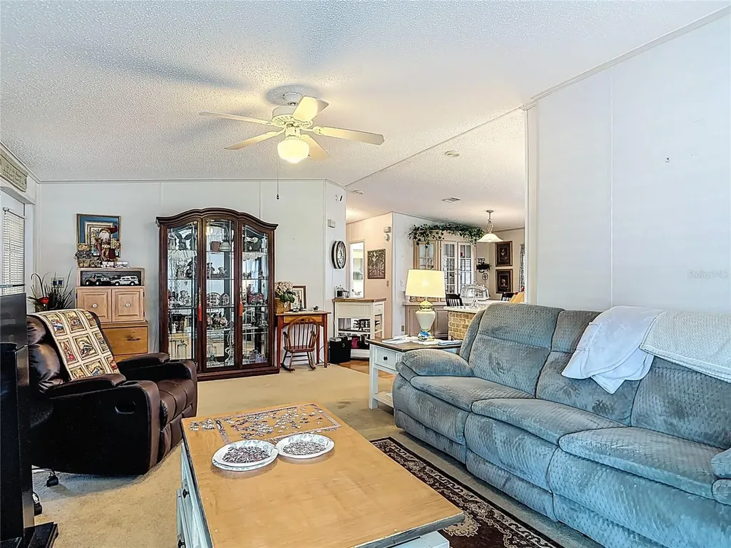 104 Admiral Lane Debary FL 32713